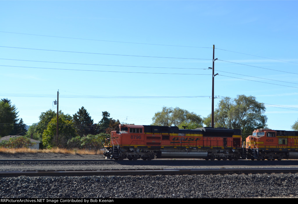 BNSF 8796